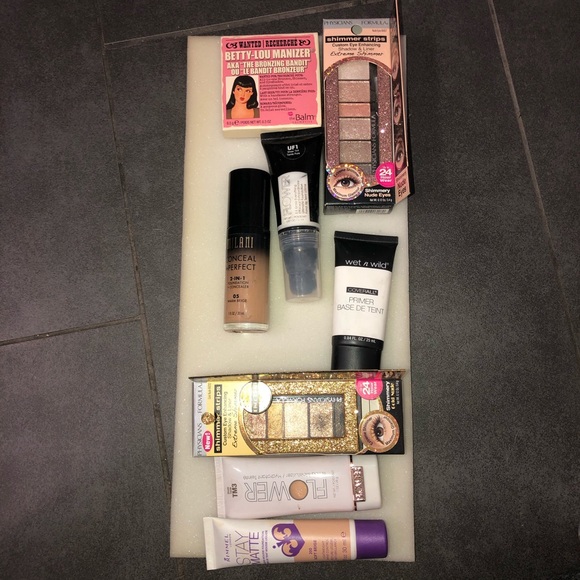 Lots 8 makeup sets - Picture 6 of 8